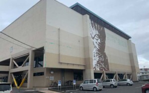 岐阜県羽島市羽島市民会館の外観