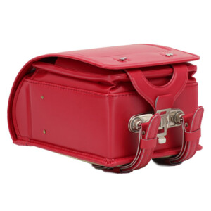 岐阜のランドセル店、横山鞄の品番m4vp-ftランドセルのワンタッチロックと底側です。ビビッドピンク色の人工皮革で手作りされたランドセルです。