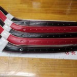 色とりどりの背負いベルト部品