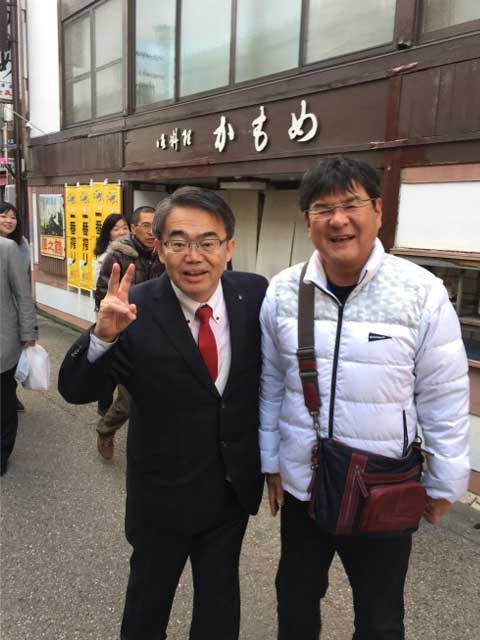 大村愛知県知事と店長のツーショット